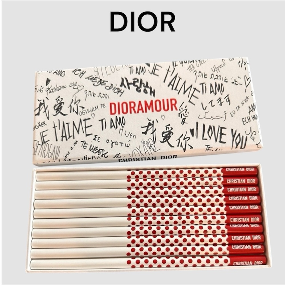 DIOR DIORAMOUR Drawing Pencils